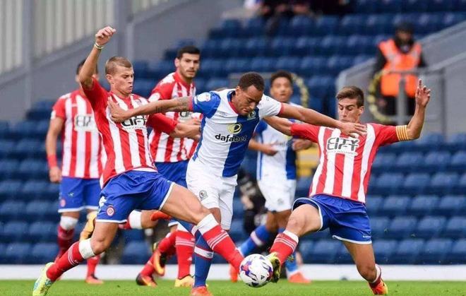 出罕见的冷 出罕见的冷