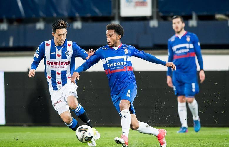 在热火续约 在热火续约