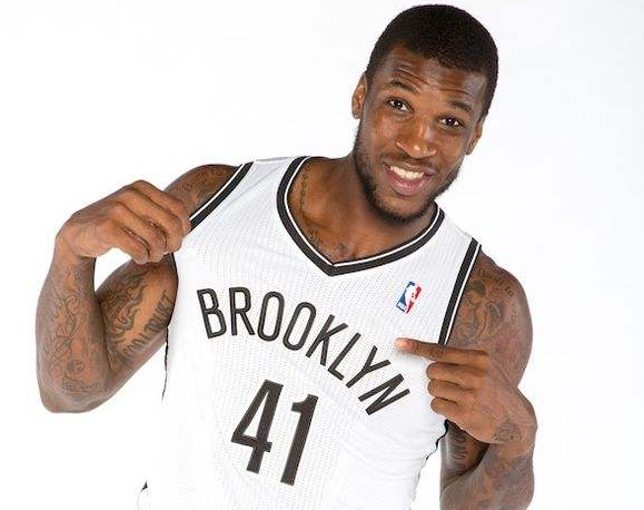 动吸引了广 动吸引了广