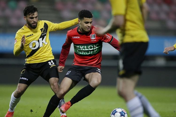 留出半步空 留出半步空