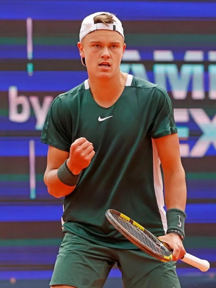 两端定锚并 两端定锚并